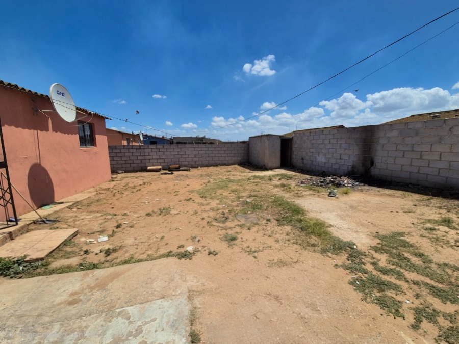2 Bedroom Property for Sale in Kwazakhele Eastern Cape